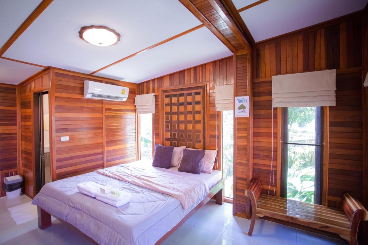 Romyen House Hotell Ban Nong Nam Khan Exteriör bild